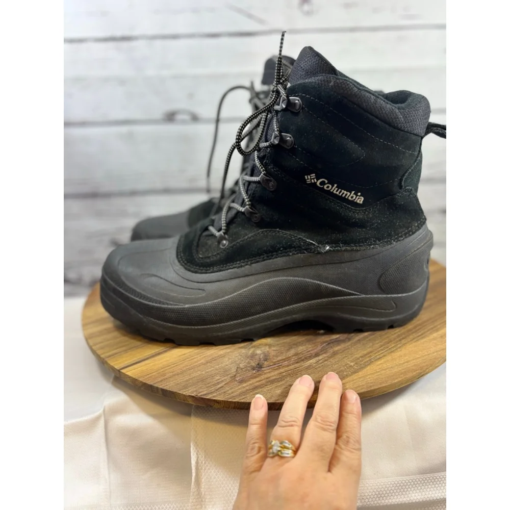 Men's Columbia Black Snow Boots US 14